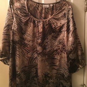 Avenue blouse 👚 new w/o tags.