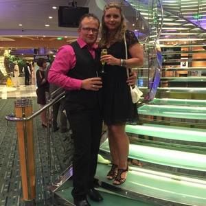 Meet your Posher, Becky