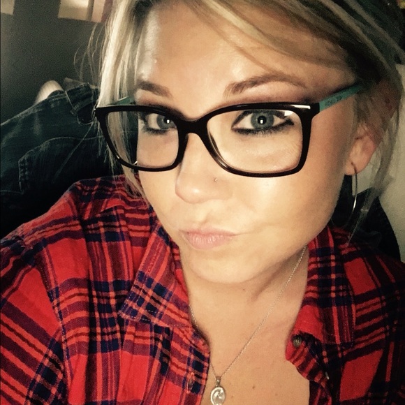 Meet your Posher, Shyla