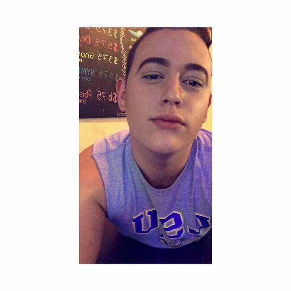 Meet your Posher, Brock