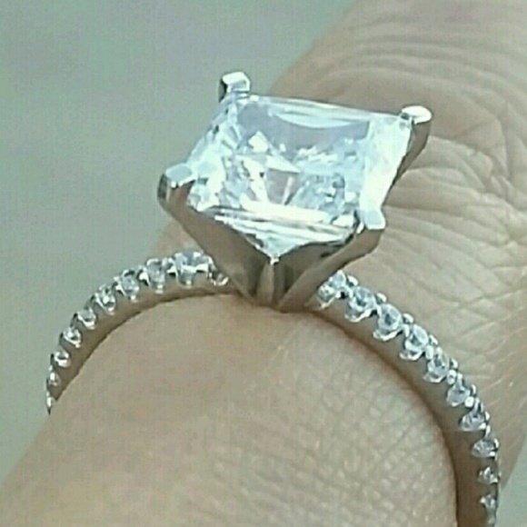 2 pc 14k white gold princess cut Engagement Ring - Picture 3 of 3
