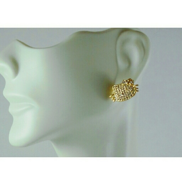 Hello Kitty Earring