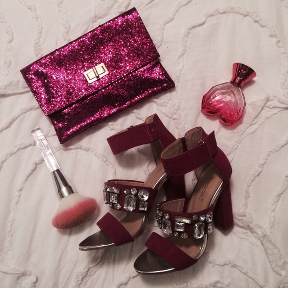 Embellished Chunky Heels by Shoedazzle 6.5