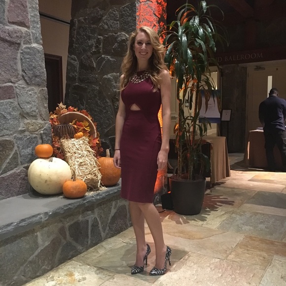 Meet your Posher, Jackie - Picture 3 of 4