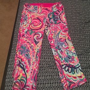 NWOT Lilly Pulitzer Luxletic-Psychedelic Sunshine