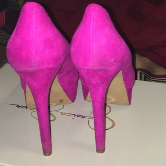 Beautiful fuchsia pumps. In perfect condition. - Picture 3 of 3
