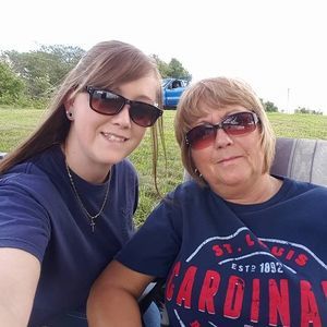 Meet your Posher, Pam