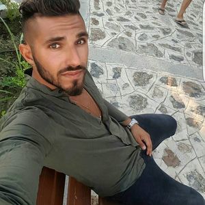 Meet your Posher, Yeonatan