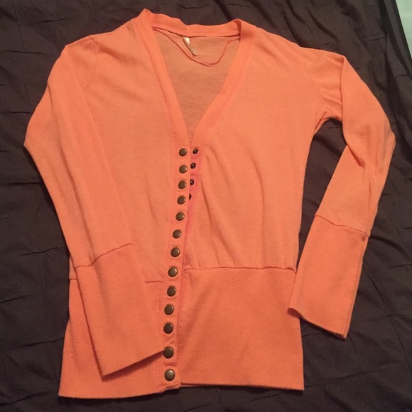 Snap up button sweater Salmon