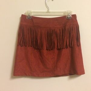 Express fringe skirt