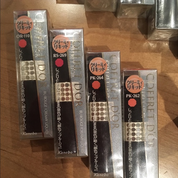 Coffret d'or by Kanebo Rouge Lipstick - Picture 2 of 4
