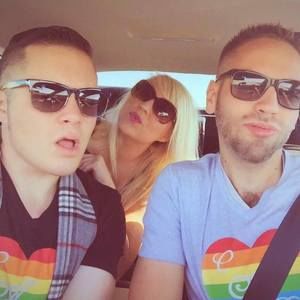 Meet your Posher, Lesley ann