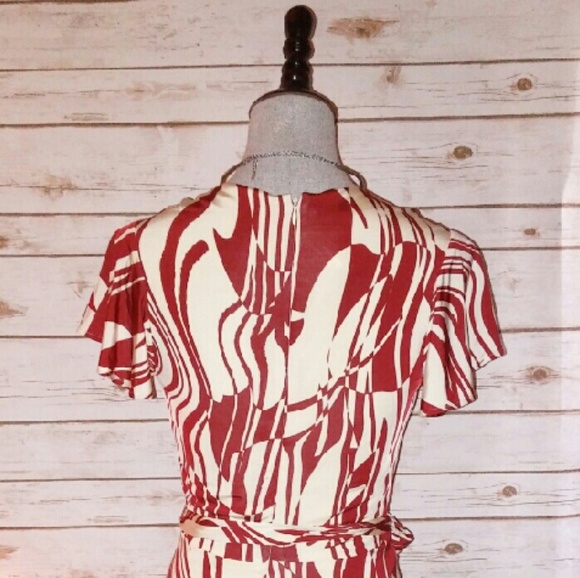 Citrine Wrap Dress Career Ready - Picture 3 of 3