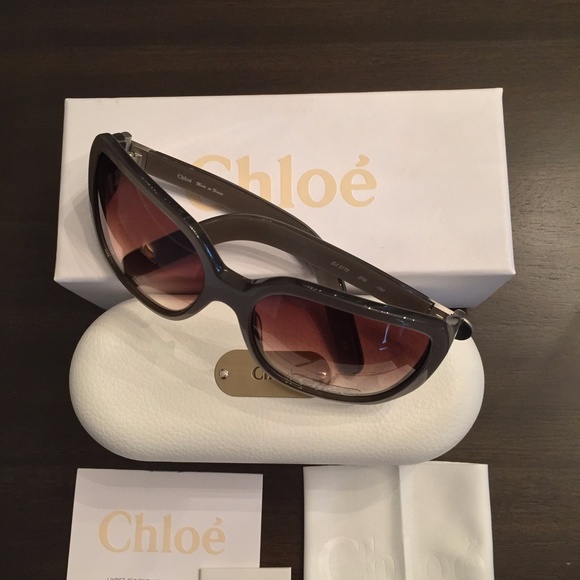 $480 New Chloe Brown Sunglasses w/ Case & Cards main image 8