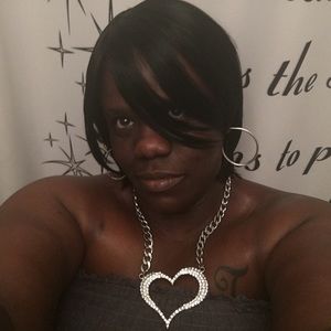 Meet your Posher, Tisa