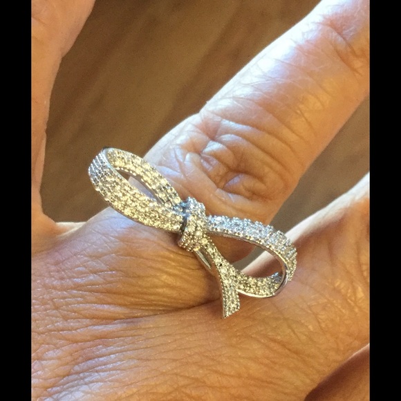 Silver Plated & CZirconia Ring - Picture 3 of 6