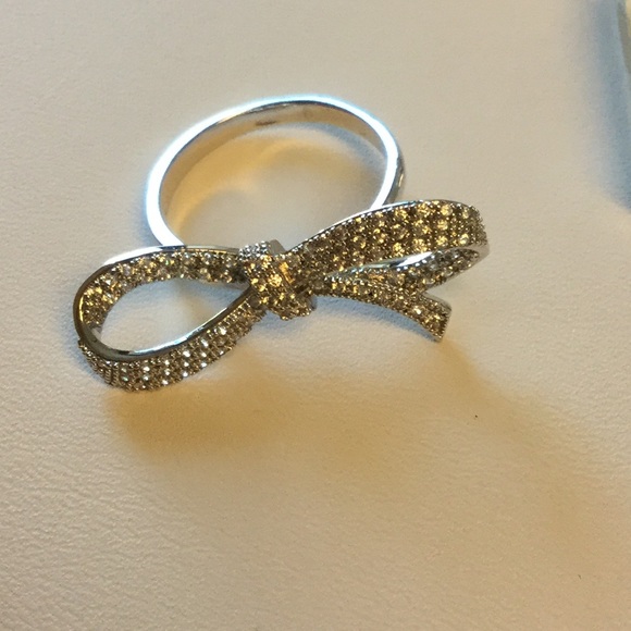 Silver Plated & CZirconia Ring - Picture 2 of 6