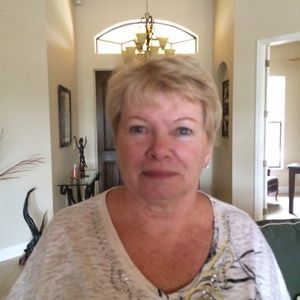 Meet your Posher, Joyce