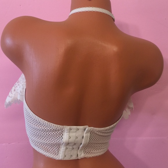 VS Flutter Floral Lace Longline Bra Top - Picture 3 of 4