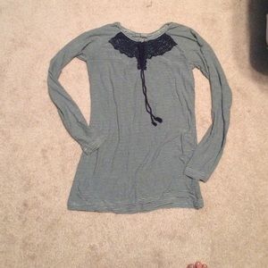 Gimmicks long sleeve shirt size small