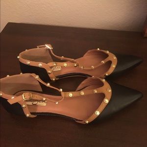 HALOGEN Olson pointed studded flats sz 7