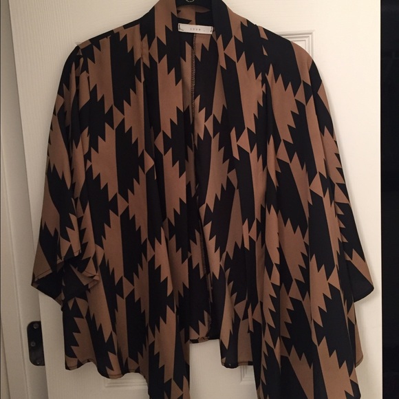 LUSH Shirt - Picture 1 of 2