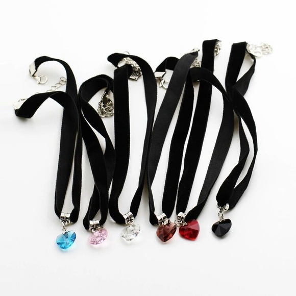 Colors Simple Heart Necklaces & Pendants Lace - Picture 2 of 2