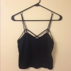 Black crop tank