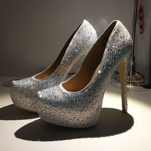 Sparkle Cinderella high heels