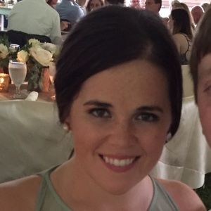 Meet your Posher, Caitlin