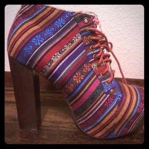 Size 8 Jeffery Campbell "Lita's" rare print