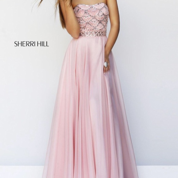 (READ DESCRIPTION) Pink Sherri Hill