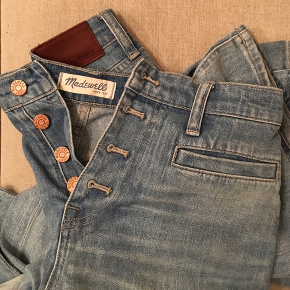 Madewell Flea Market Flare - size 28