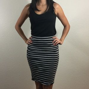 Striped pencil skirt