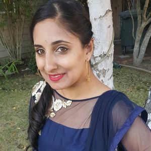 Meet your Posher, Shruti