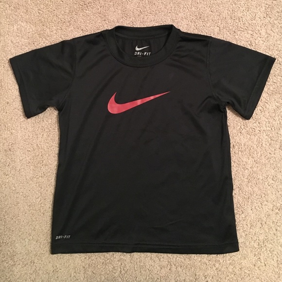 Nike Other - Kids Nike Dri-Fit shirt