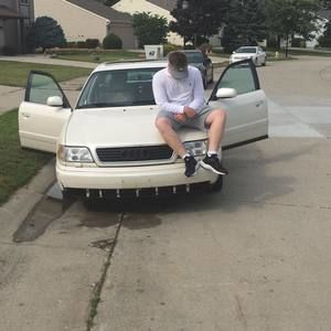 Meet your Posher, Ryan