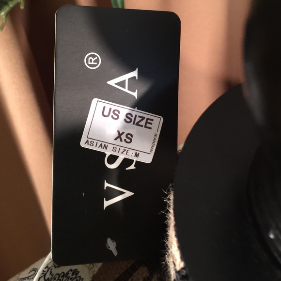 VSKA men's long sleeve shirt. - Picture 2 of 4