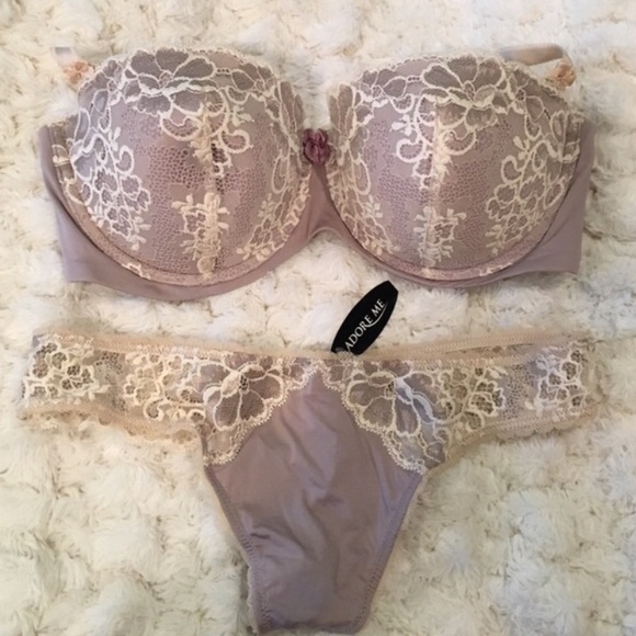 NWT Silk & Lace set. Adore Me Brand sold at VS