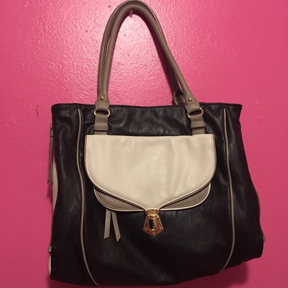 Steve Madden Purse