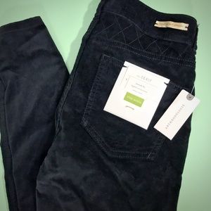 ❤️Sale❤️NWT Anthro Pilcro Serif Velvet Leggings