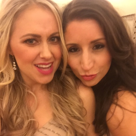 Meet your Posher, Angela - Picture 2 of 4