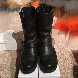 Frye Veronica short boots.