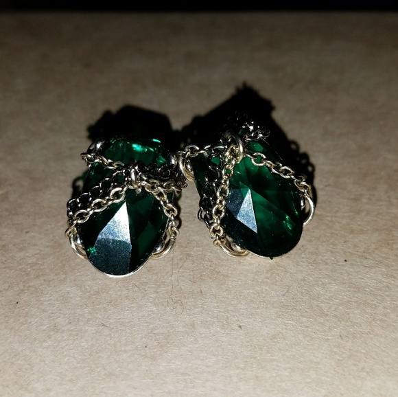 Green chain stud earings - Picture 1 of 4