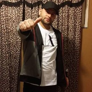 Meet your Posher, Henry