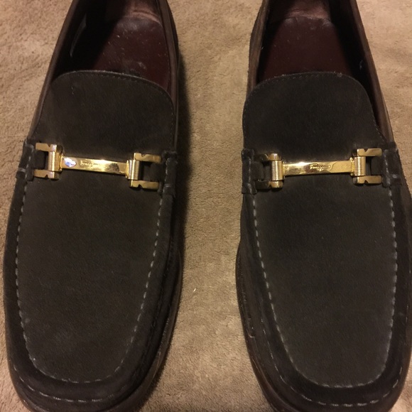 Salvatore ferragamo shoes size 9 d great shape