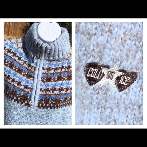 Super warm Cold As Ice Sweater cape - Picture 4 of 4