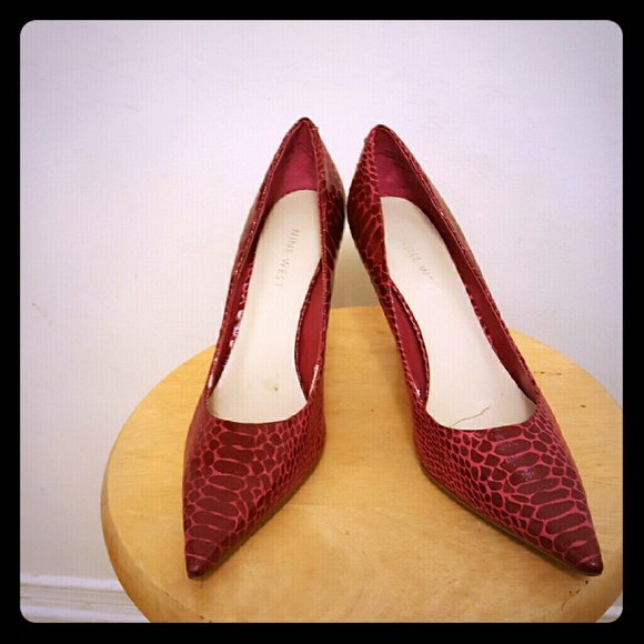 Nine west