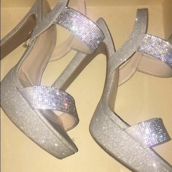 I. Miller diamond heels size 7