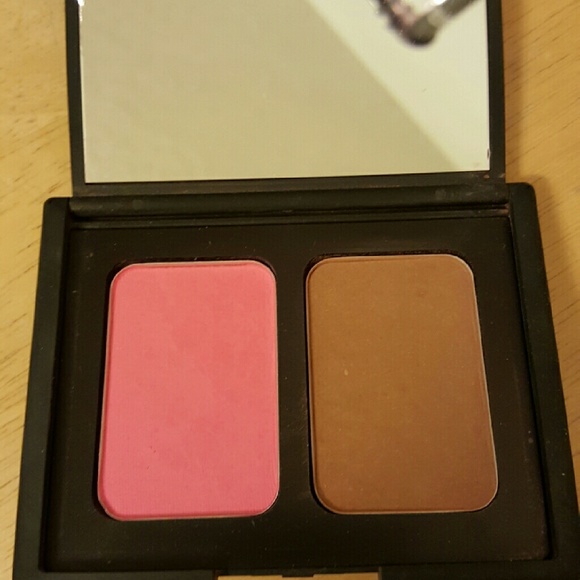 Nars - Picture 2 of 2